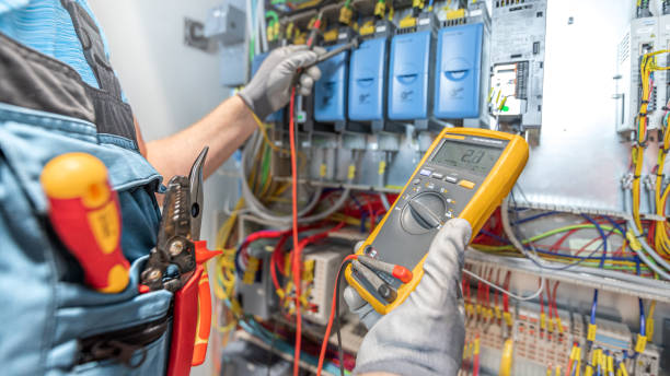 Affordable Emergency Electrician in Wolcottville, IN